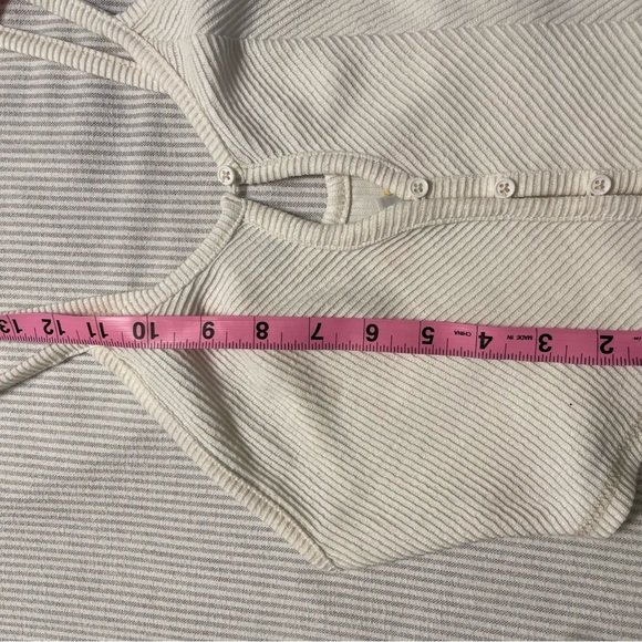 Urban Outfitters Cayenne Ribbed Cropped Button Front Cami Women’s Size Small - Picture 8 of 8